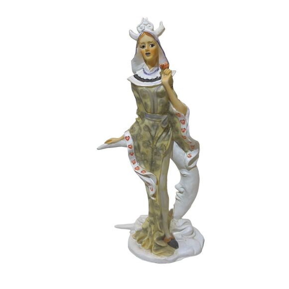 Clown Lady Ceramic Porcelain 8 1/4” Statue Figure & Box Hearts Leaning On‎ Moon - Picture 1 of 9